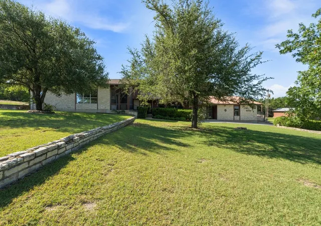 Photo 2 of Single family home for sale at 606 Rolling Hills Rd, Liberty Hill, TX 78642 | MLS# 1387799 | Listing updated on 2026-10-07