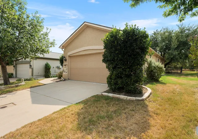 Photo 3 of Single family home for sale at 501 Sheldon Lake Dr, Georgetown, TX 78633 | MLS# 5645978 | Listing updated on 2026-10-26
