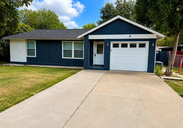 Single family home for sale at 5410 Burgundy Dr, Austin, TX 78724 | MLS# 4202852