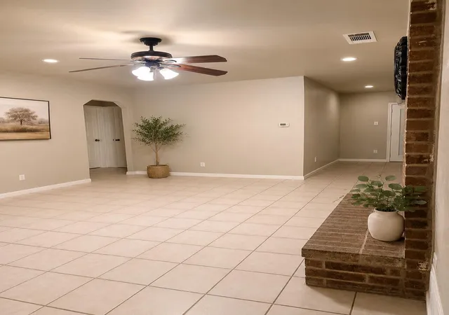 Photo 1 of Single family home for sale at 5410 Burgundy Dr, Austin, TX 78724 | MLS# 4202852 | Listing updated on 2026-09-21