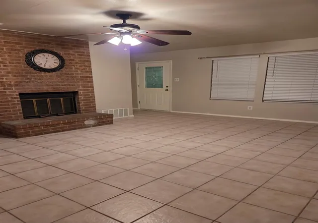 Photo 2 of Single family home for sale at 5410 Burgundy Dr, Austin, TX 78724 | MLS# 4202852 | Listing updated on 2026-09-21