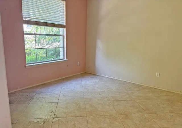 Photo 4 of Single family home for sale at 15009 Banbridge Trl, Austin, TX 78717 | MLS# 4994282 | Listing updated on 2026-09-25
