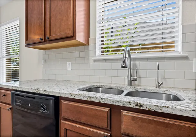 Photo 4 of Single family home for sale at 11917 Buzz Schneider Ln, Austin, TX 78748 | MLS# 8072248 | Listing updated on 2026-09-16