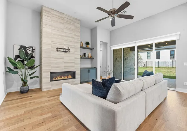 Photo 2 of Sale Pending at 14721 Marchesa Dr, Austin, TX 78738 | MLS# 3164826 | Listing updated on 2026-09-22