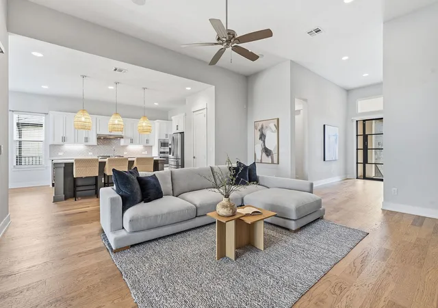 Photo 3 of Sale Pending at 14721 Marchesa Dr, Austin, TX 78738 | MLS# 3164826 | Listing updated on 2026-09-22