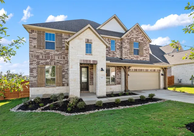 Photo 3 of Single family home for sale at 208 Possumhaw Ln, San Marcos, TX 78666 | MLS# 1677571 | Listing updated on 2026-09-16