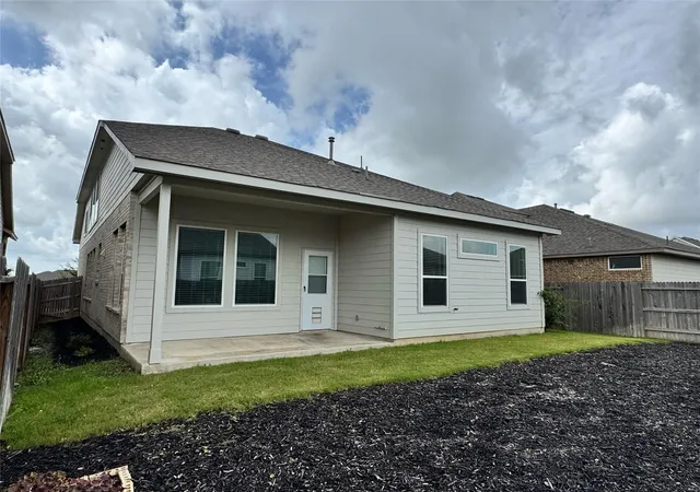 Photo 2 of Single family home for sale at 3013 Werra Ln, New Braunfels, TX 78130 | MLS# 4985248 | Listing updated on 2026-09-16