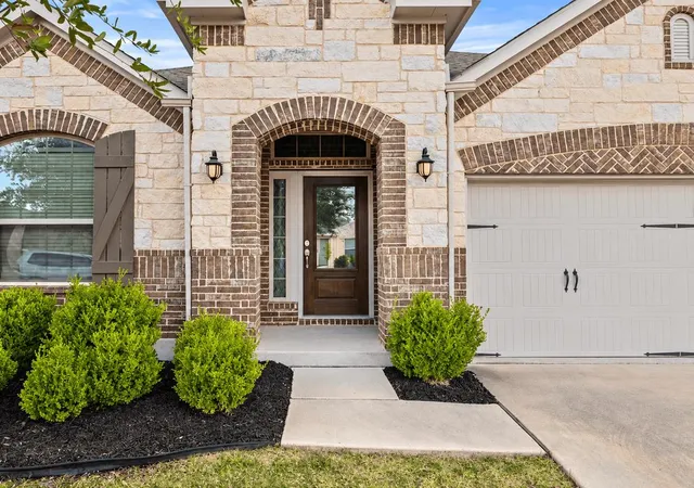 Photo 3 of Single family home for sale at 1214 Chad Dr, Round Rock, TX 78665 | MLS# 3408032 | Listing updated on 2026-09-24
