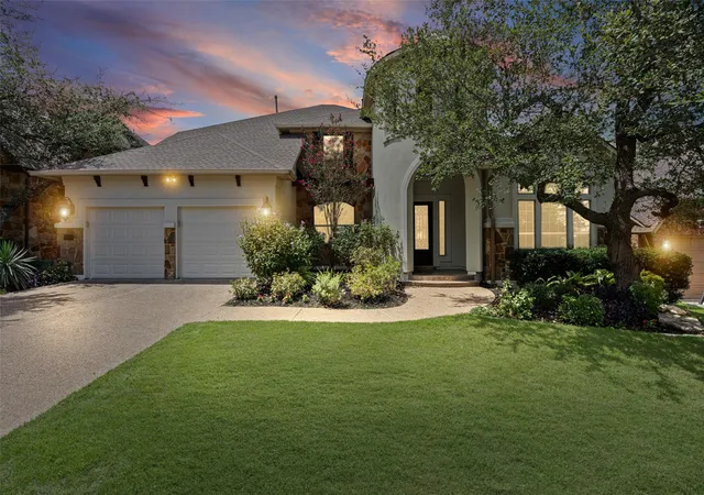 Photo 1 of Single family home for sale at 16313 Rockies Run Smt, Austin, TX 78738 | MLS# 9198073 | Listing updated on 2026-09-08