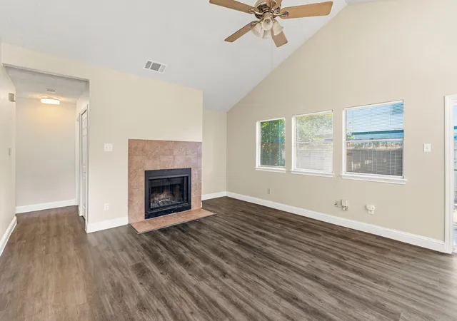Photo 3 of Single family home for sale at 2000 Andover Dr, Round Rock, TX 78664 | MLS# 2986721 | Listing updated on 2026-10-09