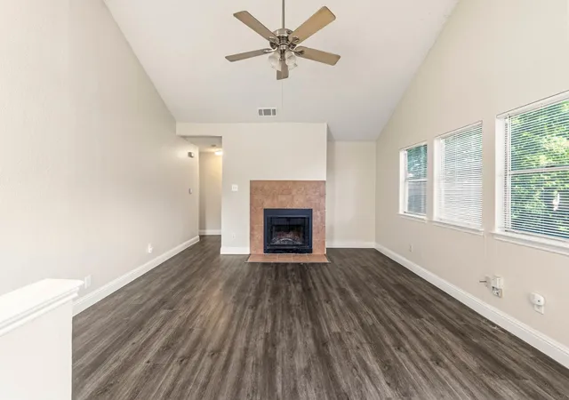 Photo 4 of Single family home for sale at 2000 Andover Dr, Round Rock, TX 78664 | MLS# 2986721 | Listing updated on 2026-10-09