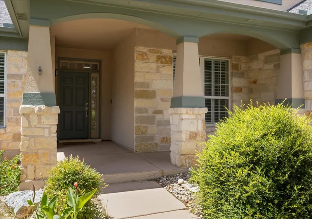 Photo 3 of Single family home for sale at 111 Whirlwind Cv, Georgetown, TX 78633 | MLS# 8771887 | Listing updated on 2026-10-23