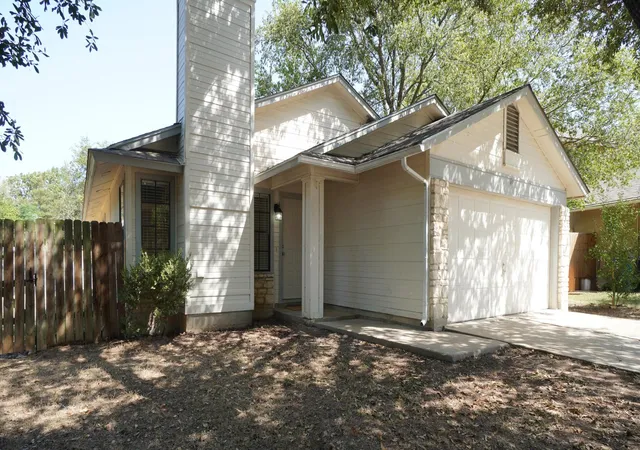 Photo 2 of Single family home for sale at 2626 Piping Rock Trl, Austin, TX 78748 | MLS# 3404955 | Listing updated on 2026-09-17