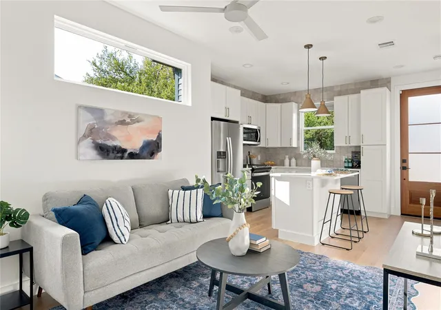 Photo 4 of Single family home for sale at 5506 Hudson St #2, Austin, TX 78721 | MLS# 5128198 | Listing updated on 2026-09-08