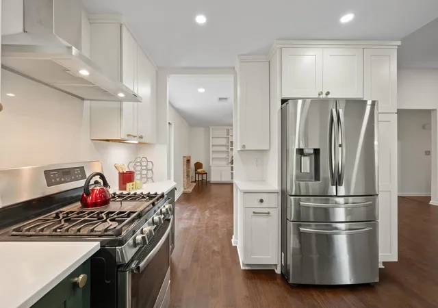 Photo 4 of Single family home for sale at 5109 Fort Mason Dr, Austin, TX 78745 | MLS# 1237501 | Listing updated on 2026-09-17