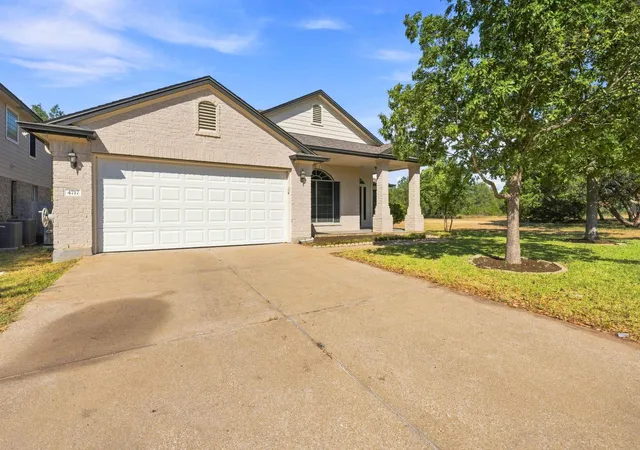 Photo 2 of Single family home for sale at 4717 Norman Trl, Austin, TX 78749 | MLS# 6401203 | Listing updated on 2026-09-16