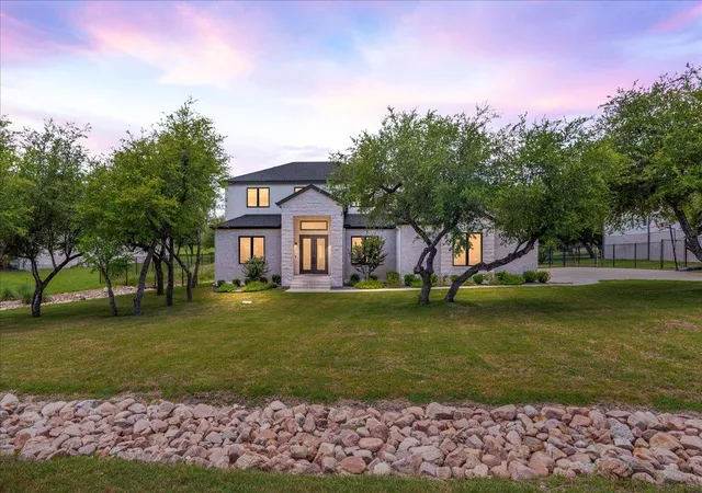 Photo 2 of Single family home for sale at 9600 Stratus Dr, Dripping Springs, TX 78620 | MLS# 6387670 | Listing updated on 2026-09-08
