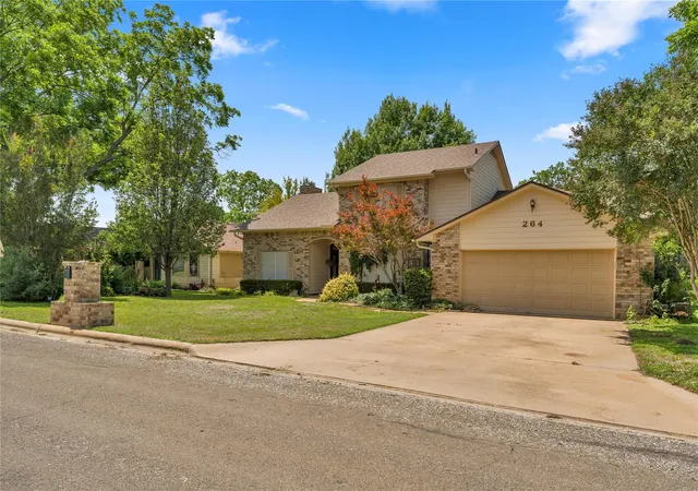 Photo 1 of Single family home for sale at 264 Turkey Run, Meadowlakes, TX 78654 | MLS# 7261828 | Listing updated on 2026-09-08
