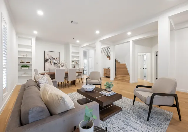 Photo 3 of Single family home for sale at 5000 Valburn Ct, Austin, TX 78731 | MLS# 6799021 | Listing updated on 2026-10-28