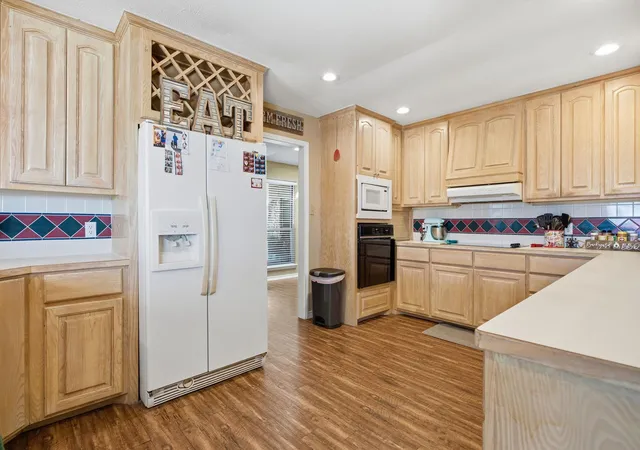 Photo 4 of Single family home for sale at 8750 Rm 2243 R, Leander, TX 78641 | MLS# 9914152 | Listing updated on 2026-09-09
