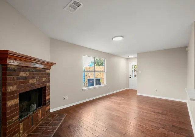 Photo 3 of Single family home for sale at 2109 Redwing Wy, Round Rock, TX 78664 | MLS# 8834497 | Listing updated on 2026-09-18