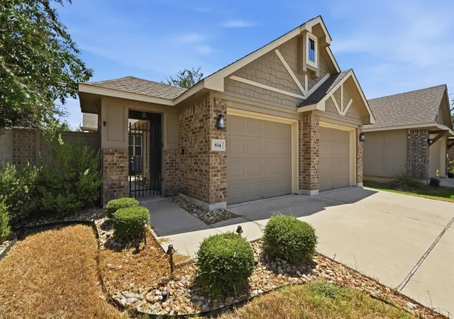 Photo 1 of Single family home for sale at 814 Silo St, San Marcos, TX 78666 | MLS# 6462467 | Listing updated on 2026-09-08