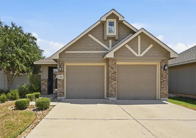 Photo 3 of Single family home for sale at 814 Silo St, San Marcos, TX 78666 | MLS# 6462467 | Listing updated on 2026-09-08