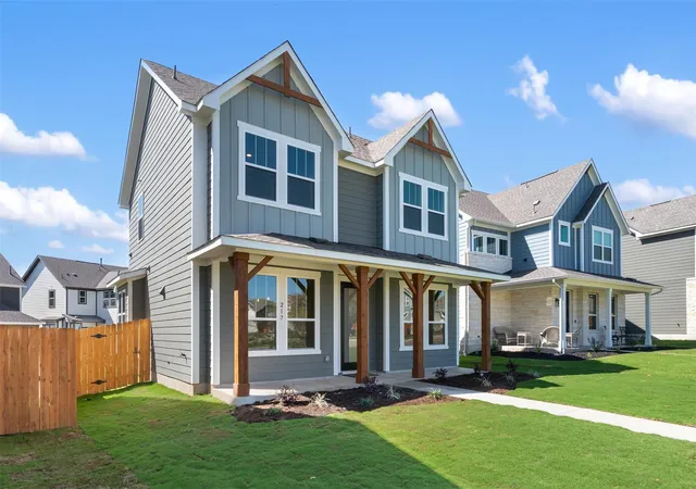 Photo 1 of Single family home for sale at 437 Carr Dr, Liberty Hill, TX 78642 | MLS# 1951656 | Listing updated on 2026-09-10