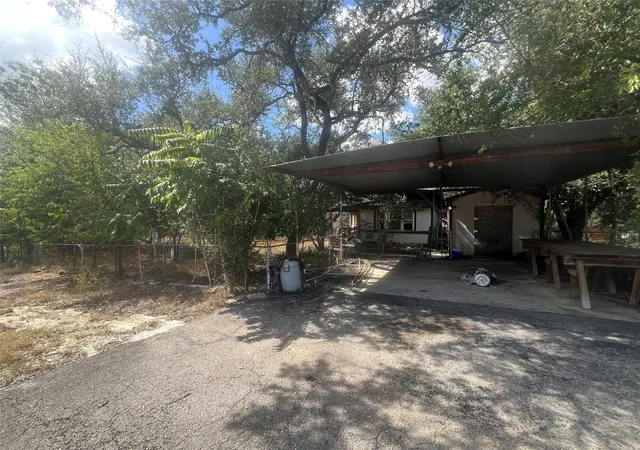 Photo 4 of Land for sale at 542 Flintstone Dr, Canyon Lake, TX 78133 | MLS# 5823667 | Listing updated on 2026-09-08