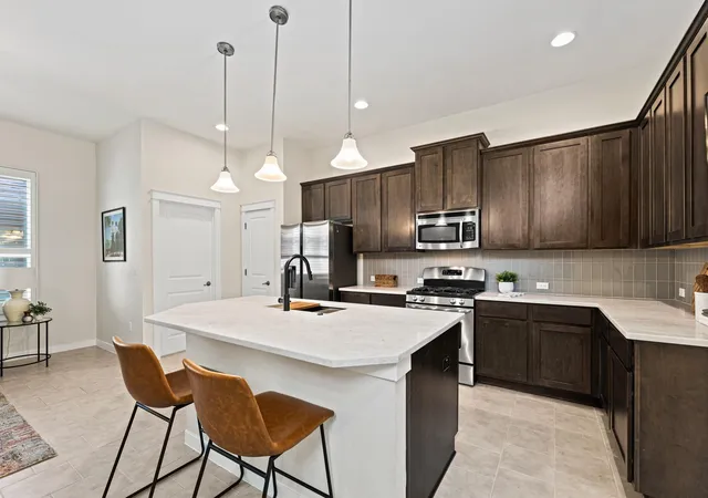 Photo 4 of Townhouse for sale at 4100 Berkman Dr, Austin, TX 78723 | MLS# 8174930 | Listing updated on 2026-10-25