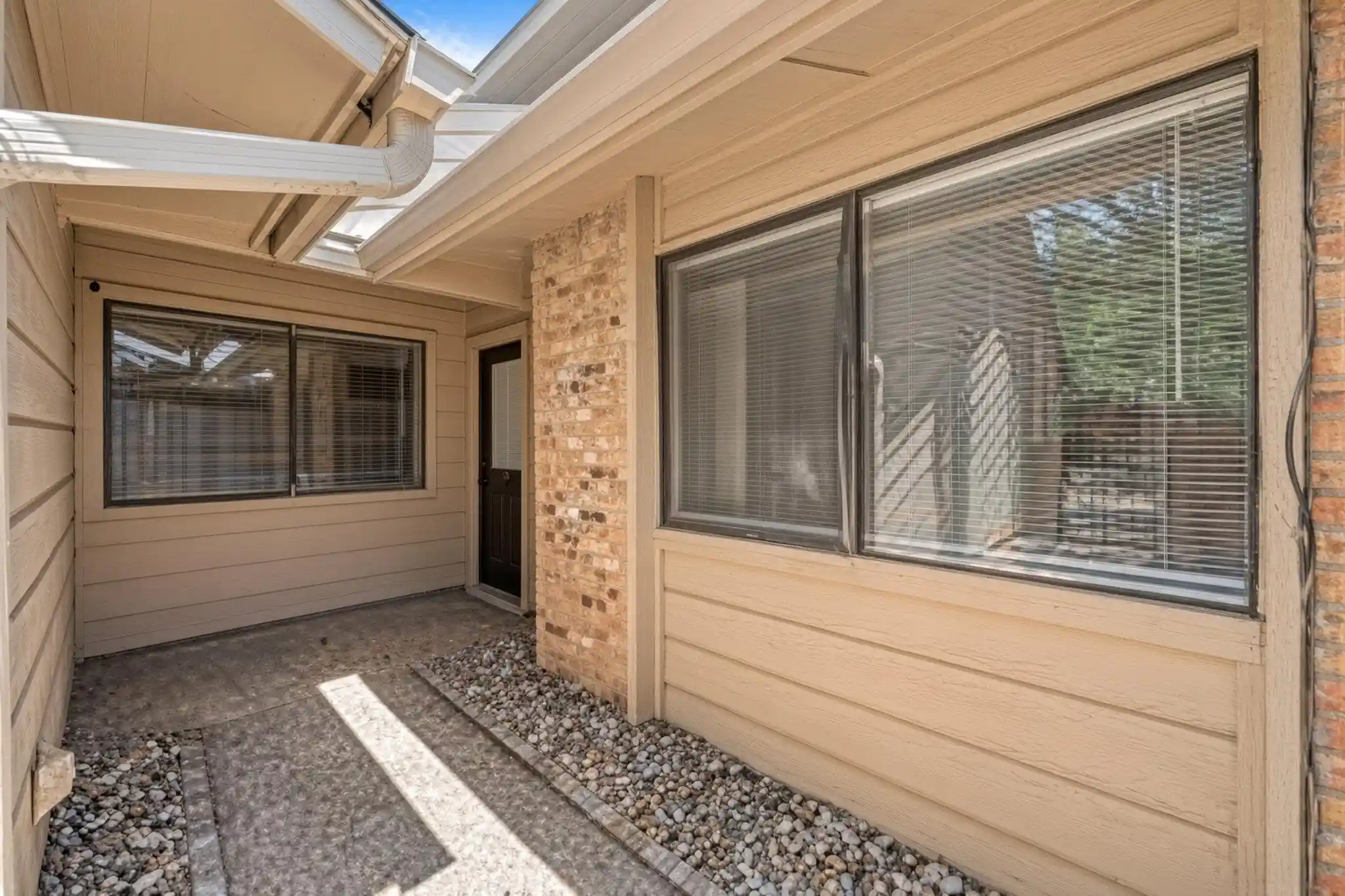 Listing Photo 2 - Condo for sale in 7205 Waldon Dr located at 7205 Waldon Dr, Austin, TX 78750 - Unit #N208