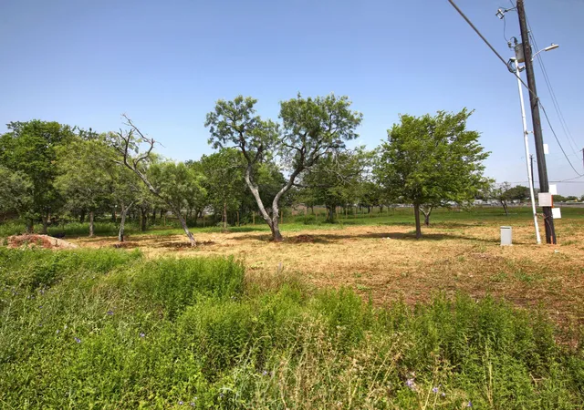 Photo 2 of Land for sale at 100 El Dorado Dr, Kyle, TX 78640 | MLS# 7724037 | Listing updated on 2026-09-16