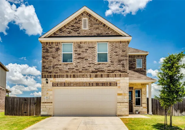 Single family home for sale at 572 Pepperbark Loop, Buda, TX 78610 | MLS# 7702838