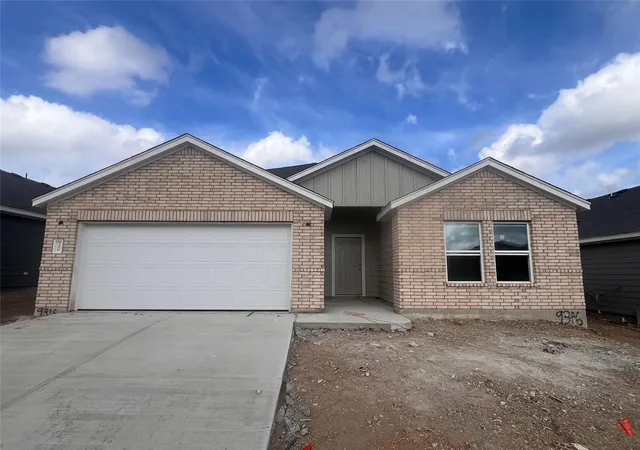 Single family home for sale at 9316 Furman Dr, Austin, TX 78747 | MLS# 3339350