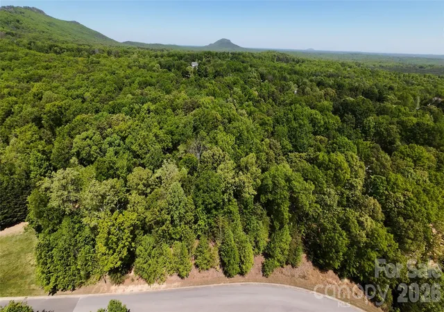 Photo 3 of Sale Pending at 5112 Kings Pinnacle Dr, Kings Mountain, NC 28086 | MLS# 4192548 | Listing updated on 2026-09-17