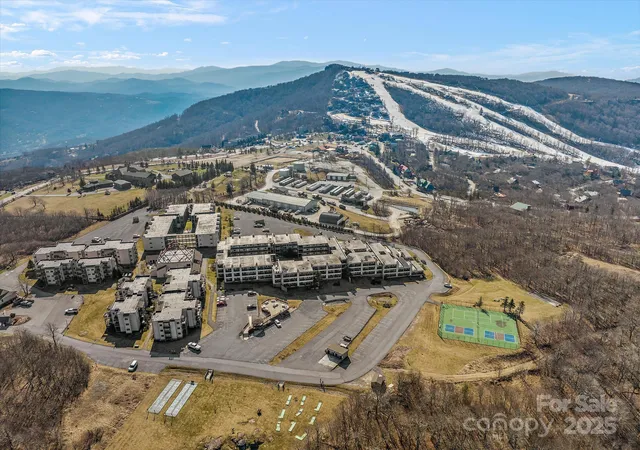 Photo 2 of Condo for sale at 301 Pinnacle Inn Rd #3130, Beech Mountain, NC 28604 | MLS# 4246383 | Listing updated on 2026-10-01