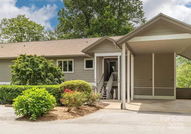 Condo for sale at 103 Golfside Dr, Flat Rock, NC 28731 | MLS# 4271891