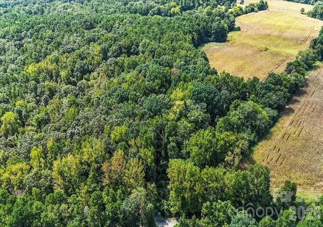 Photo 3 of Single family home for sale at 1715 Union Rd, Matthews, NC 28104 | MLS# 4300417 | Listing updated on 2026-09-18