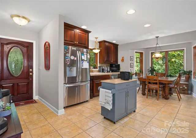 Photo 3 of Single family home for sale at 195 Simpson Ln, Maggie Valley, NC 28751 | MLS# 4312232 | Listing updated on 2026-09-16