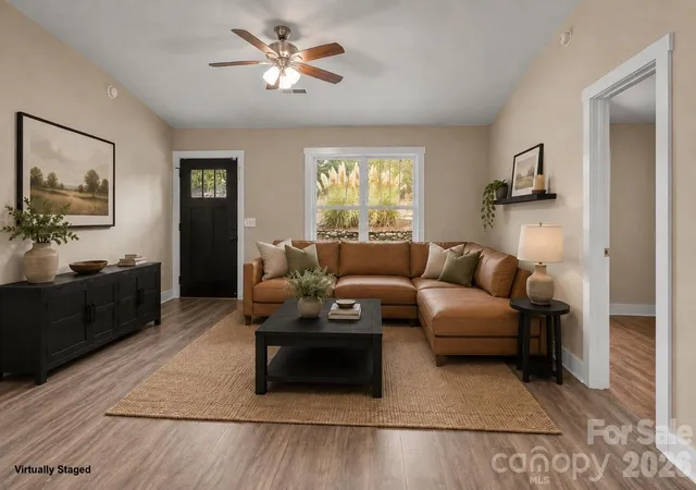 Photo 3 of Single family home for sale at 996 Cornelius Rd, Mooresville, NC 28117 | MLS# 4313994 | Listing updated on 2026-09-16