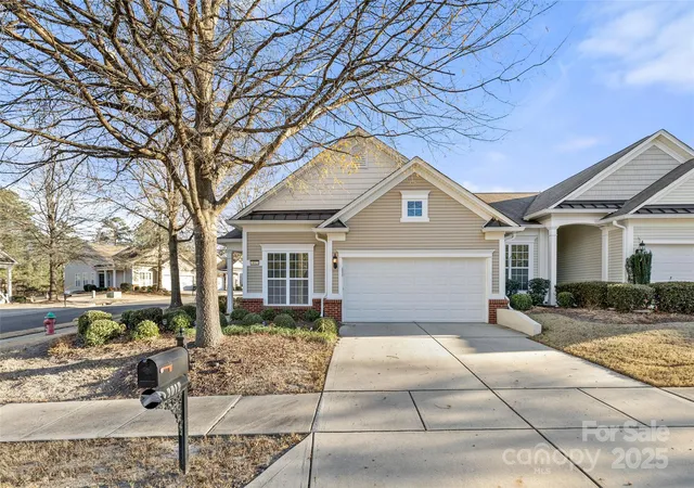 Photo 2 of Townhouse for sale at 3012 Edisto Way, Fort Mill, SC 29707 | MLS# 4329584 | Listing updated on 2026-09-09