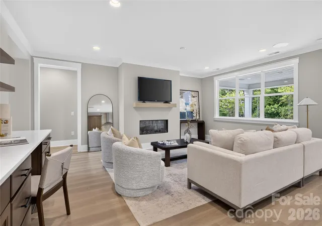 Photo 4 of Sale Pending at 10934 Old Ravine Trl, Huntersville, NC 28078 | MLS# 4334775 | Listing updated on 2026-10-01