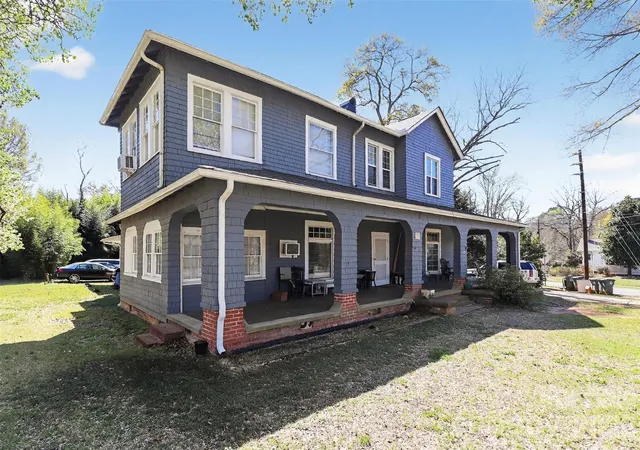 Photo 3 of Single family home for sale at 309 Morgan St, Wadesboro, NC 28170 | MLS# 4356330 | Listing updated on 2026-10-01