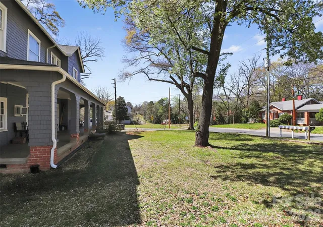 Photo 3 of Single family home for sale at 309 Morgan St, Wadesboro, NC 28170 | MLS# 4356330 | Listing updated on 2026-10-01