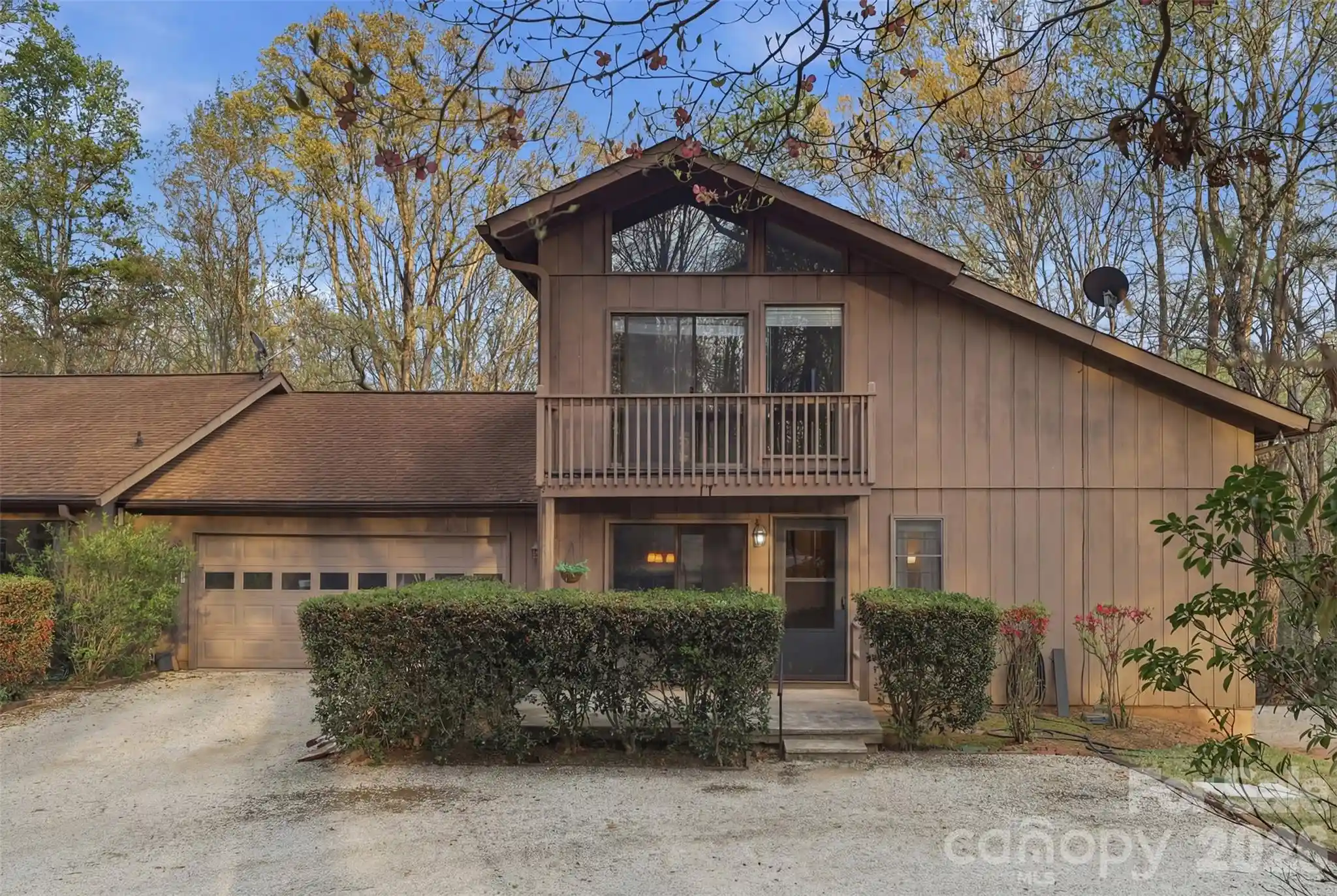 Listing Photo 1 - Condo for sale in 17 Knl Dr located at 17 Knl Dr, Columbus, NC 28722 - Unit 17 Knoll Dr