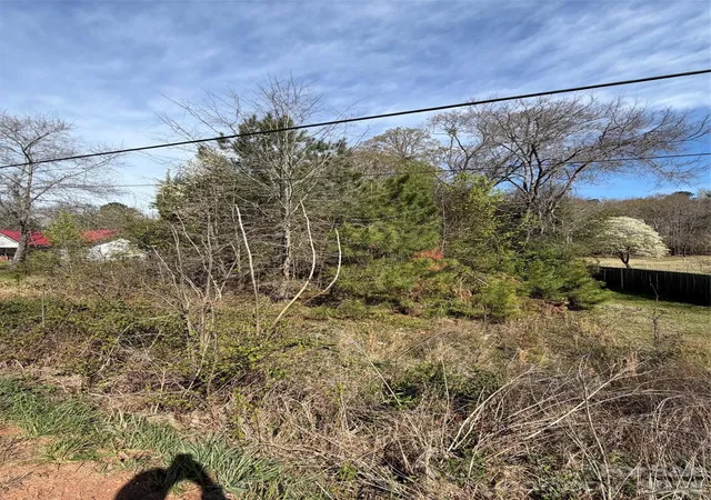 Photo 1 of Land for sale at 5091 Great Fls Hwy, Great Falls, SC 29055 | MLS# 4359910 | Listing updated on 2026-09-09