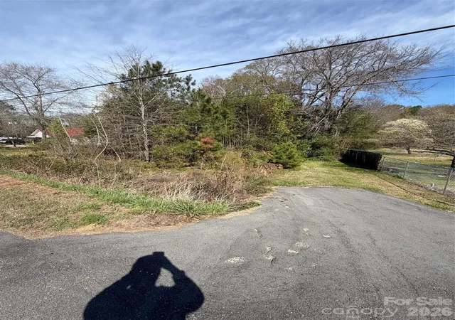 Photo 3 of Land for sale at 5091 Great Fls Hwy, Great Falls, SC 29055 | MLS# 4359910 | Listing updated on 2026-09-09