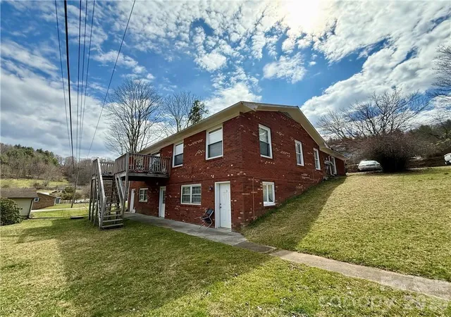 Photo 3 of Multi family home for sale at 210 Howards Crk Rd, Boone, NC 28607 | MLS# 4359911 | Listing updated on 2026-09-17