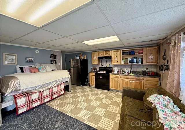 Photo 3 of House for sale at 210 Howards Crk Rd, Boone, NC 28607 | MLS# 4359911 | Listing updated on 2026-09-17