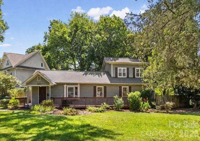 Photo 1 of Single family home for sale at 2800 Georgia Ave, Charlotte, NC 28205 | MLS# 4360228 | Listing updated on 2026-09-16